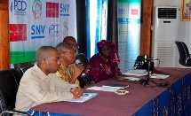 participants at the SNV event